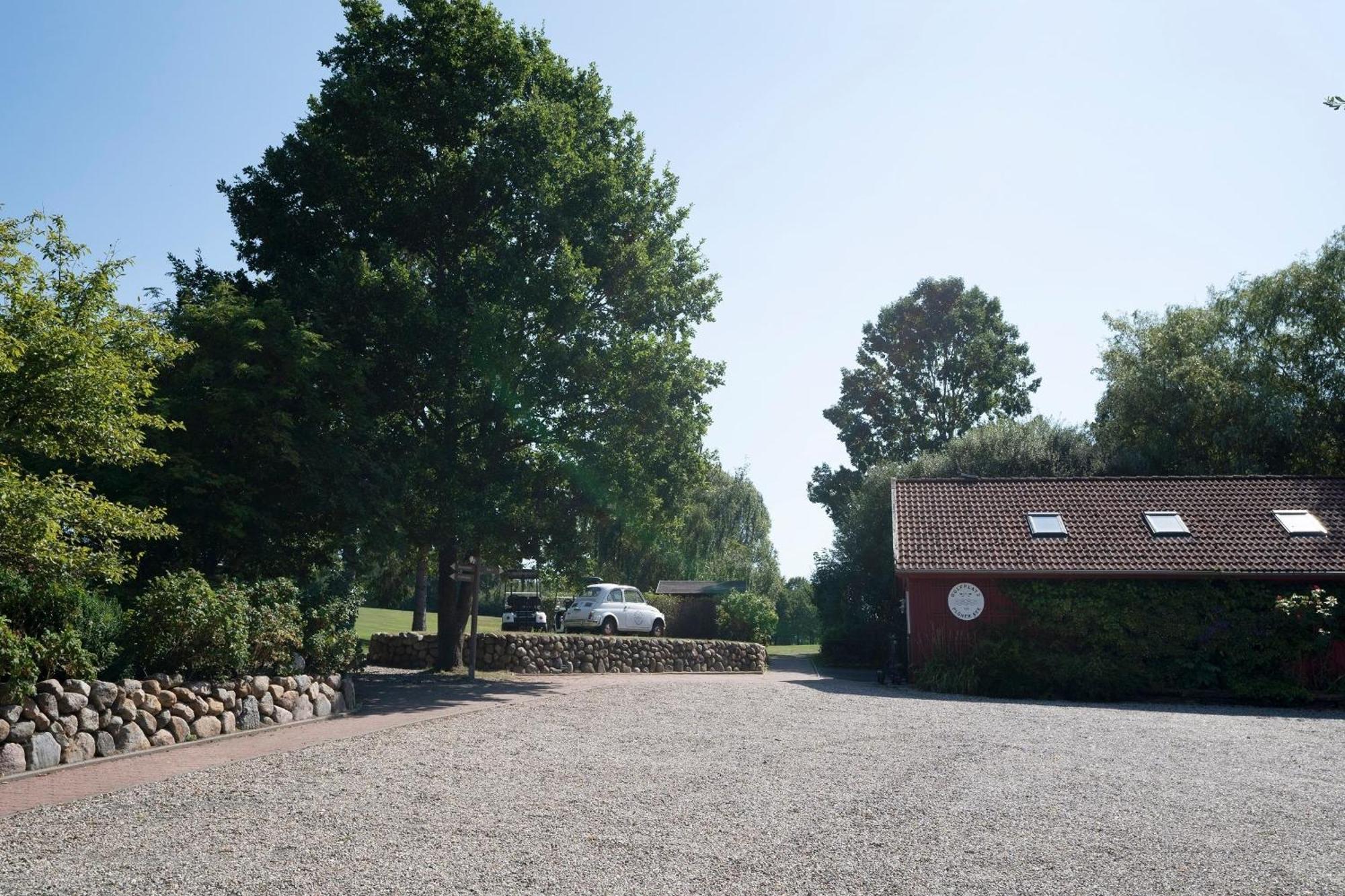 Golfplatz Ploener See Kleiner Ploener See Bosau Exteriör bild